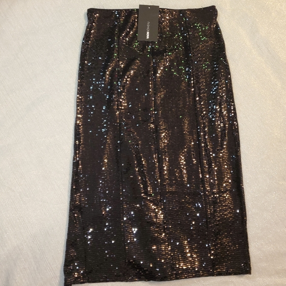 Sequins midi skirt - Picture 2 of 8